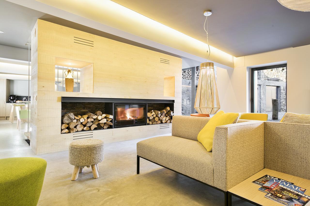 Set Terres - La Villa De Llivia - Adults Only Экстерьер фото